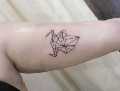 Goldie-Tattoo-Tarbes.fev.2015.origami.web.jpg