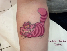 Goldie-tattoo-aout2016.-chat-alice-WEB..jpg