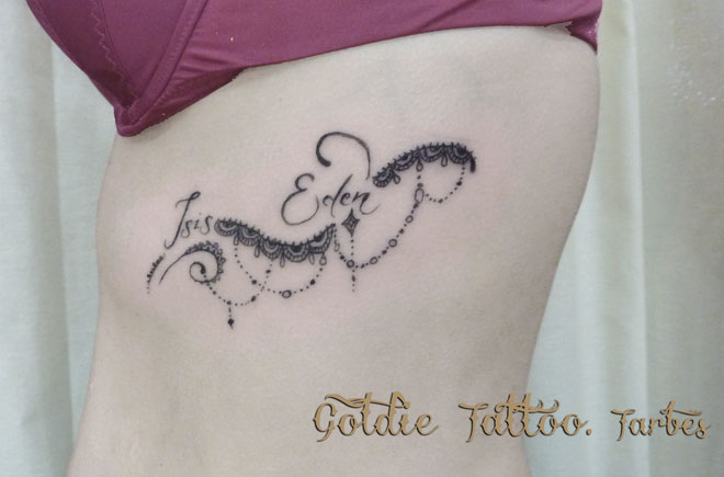 Goldie--Tattoo-Tarbes.juin2015..dentelle-et-prenoms.web.jpg