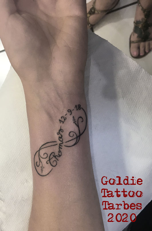 goldie-tattoo-tarbes.sept2020.web.infini-poignet-.jpg