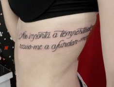 Goldie--Tattoo-Tarbes.juin2015.ecriturevportuguaise.web.jpg