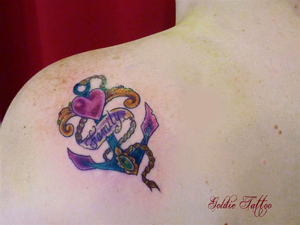 goldie-tattoo-ancre-marine-old-school-juin2012-large.jpg