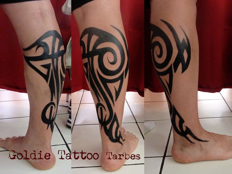 goldie-tattoo-tarbes-mai2014-mollet-tribal-hdtv-1080site2.jpg