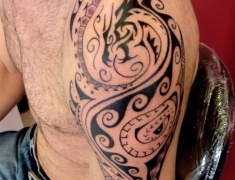 goldie-tattoo-5-10-2012dragon-dans-maori-large.jpg