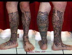 goldie-tattoo-a-tarbes-jambe-arbre-maori-09-2011-large.jpg